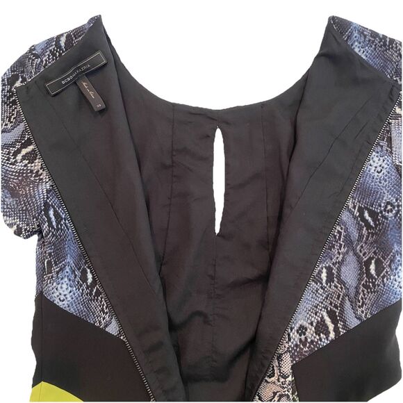 BCBGMaxAzria Women’s Chloe Snakeskin Keyhole Multicolor Short Shift Dress XS - Picture 5 of 15